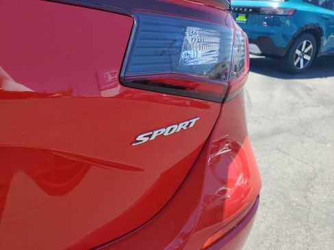 Certified 2024 Honda Civic Sport image 8