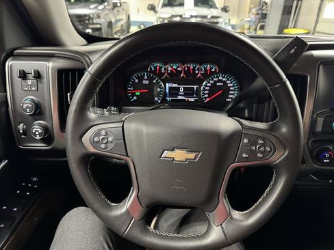 Used 2017 Chevrolet Silverado 1500 LTZ AWD/4WD image 17