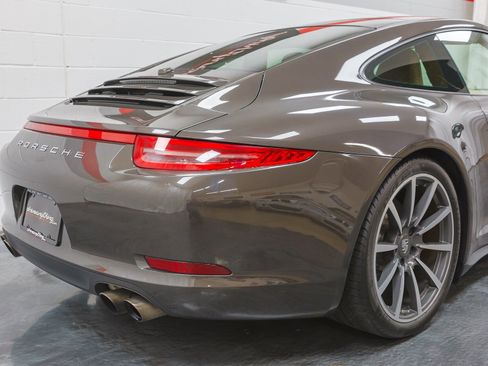 Used 2014 Porsche 911 Carrera 4S image 25