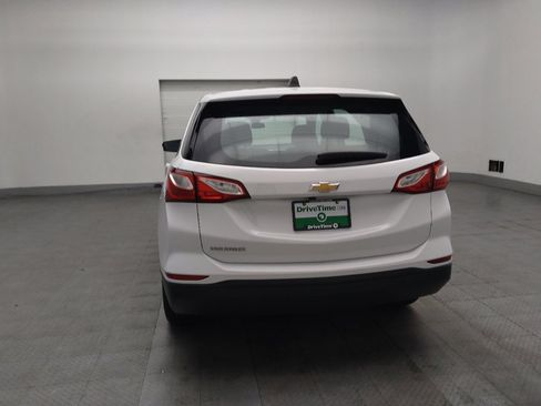 Used 2021 Chevrolet Equinox LS FWD image 6