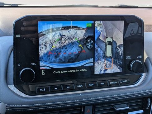 Certified 2022 Nissan Rogue SL w/ SL Premium Package image 24