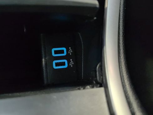 Used 2018 Ford Edge SEL w/ Equipment Group 201A AWD/4WD image 27