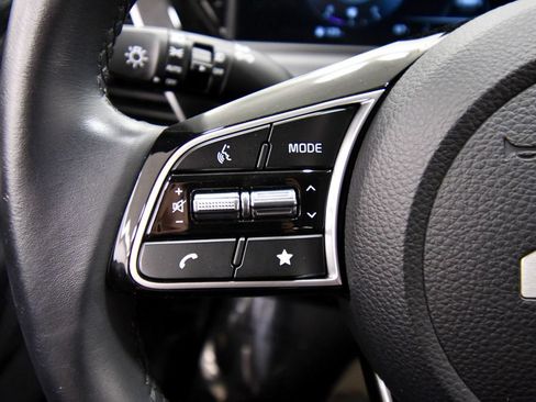 Certified 2024 Kia Seltos X-Line AWD/4WD image 20
