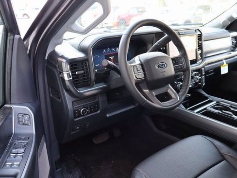 New 2026 Ford F250 Lariat w/ Black Appearance Package AWD/4WD image 4