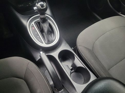 Used 2019 Kia Soul w/ Convenience Package FWD image 26