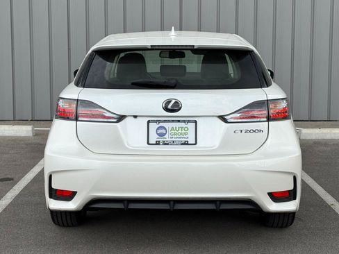 Used 2016 Lexus CT 200h image 6