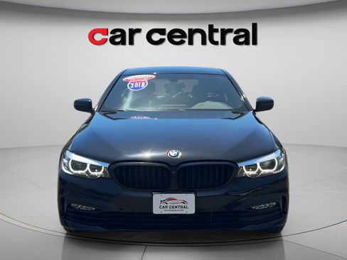 Used 2018 BMW 530i xDrive AWD/4WD image 8