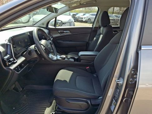 Certified 2023 Kia Sportage LX image 13