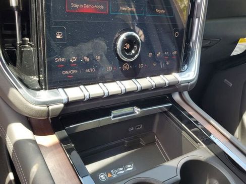 New 2026 GMC Yukon XL Denali AWD/4WD image 23