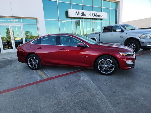 Used 2024 Chevrolet Malibu LT image 8