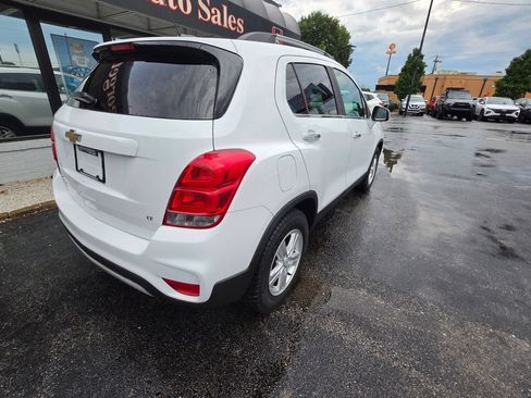 Used 2017 Chevrolet Trax LT w/ LT Convenience Package FWD image 29