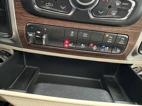 Used 2018 RAM 2500 Laramie image 33