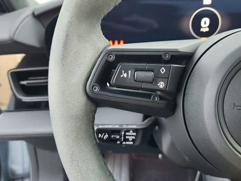 Used 2024 Porsche Taycan GTS image 30