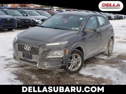 Used 2021 Hyundai Kona SE w/ Cargo Package image 1