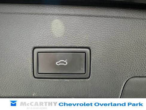 Used 2022 Volkswagen Atlas Cross Sport SE AWD/4WD image 23