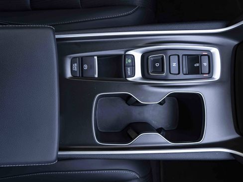 Used 2022 Honda Accord Sport image 27