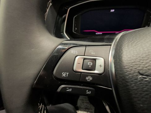 Used 2021 Volkswagen Jetta SEL Premium image 18