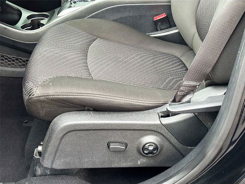 Used 2020 Dodge Journey SE w/ SE Popular Equipment Group FWD image 21