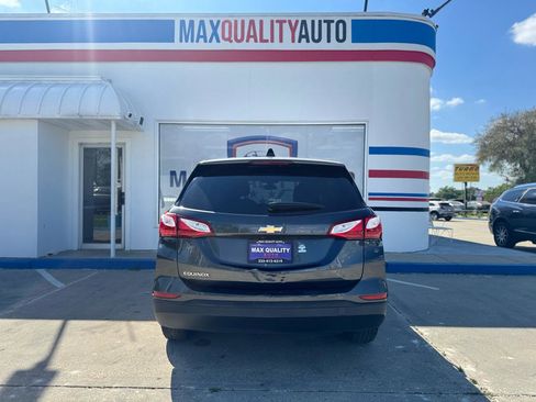 Used 2019 Chevrolet Equinox LS w/ LS Convenience Package image 24
