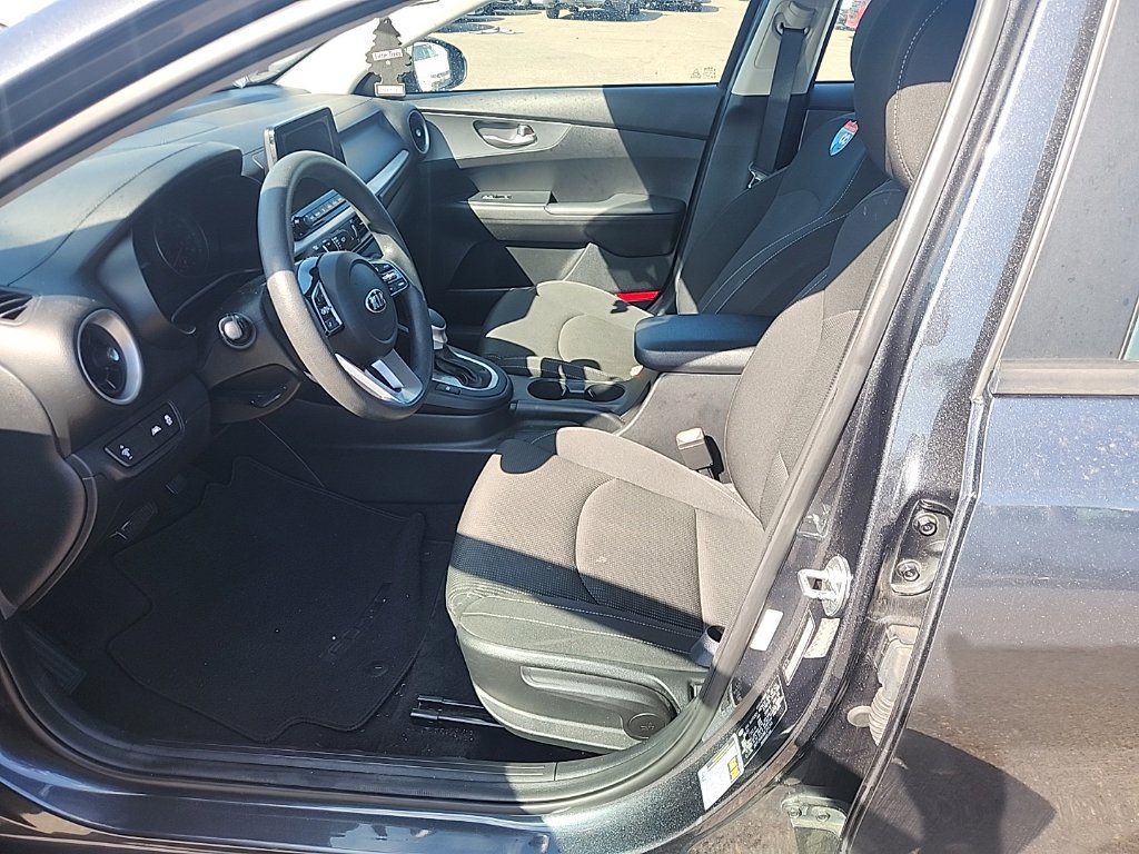 Certified 2021 Kia Forte LXS FWD image 19