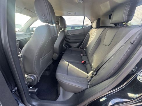 Used 2025 Buick Encore GX Preferred image 23