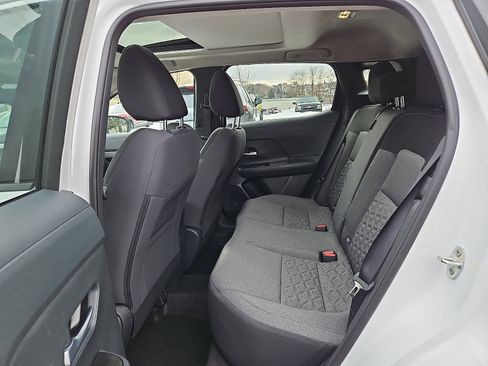 Certified 2025 Nissan Kicks SV w/ SV Premium Package image 10