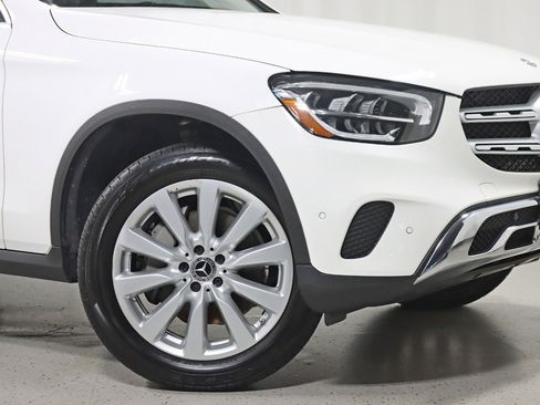 Used 2020 Mercedes-Benz GLC 300 GLC 300 w/ Parking Assistance Package image 5