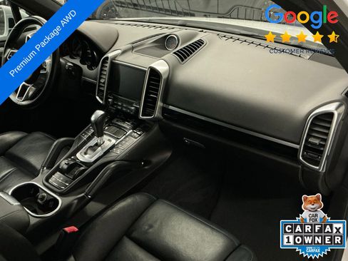 Used 2018 Porsche Cayenne AWD/4WD image 11