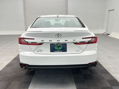 Used 2026 Toyota Camry SE w/ Convenience Package AWD/4WD image 10