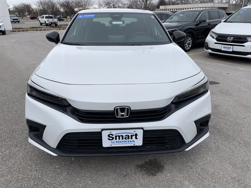 Certified 2023 Honda Civic Sport image 2