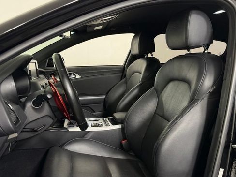 Used 2018 Kia Stinger GT AWD/4WD image 14