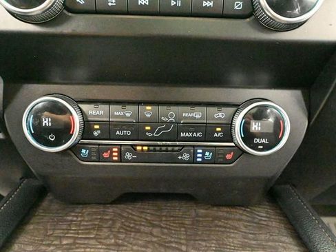 Used 2020 Ford Expedition Limited w/ Equipment Group 302A image 35