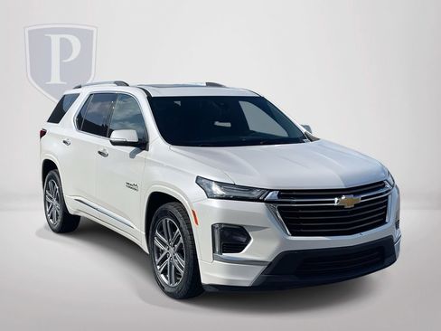 Used 2022 Chevrolet Traverse High Country w/ LPO, Floor Liner Package image 1