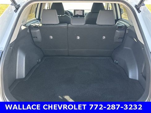 Used 2023 Toyota RAV4 XLE w/ Convenience Package image 11