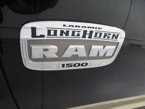 Used 2016 RAM 1500 Laramie Longhorn w/ Convenience Group AWD/4WD image 27