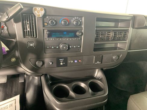 Used 2023 Chevrolet Express 3500 LS RWD image 26