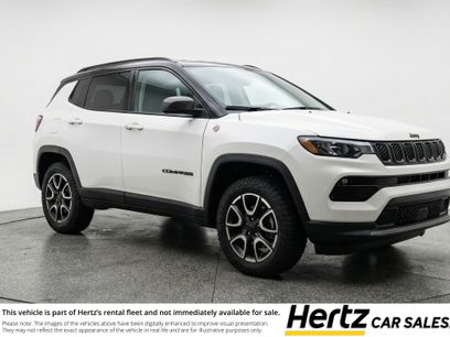 Used 2025 Jeep Compass Trailhawk