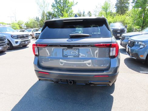 New 2026 Ford Explorer ST-Line AWD/4WD image 5