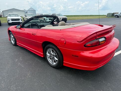 Used 2002 Chevrolet Camaro Z28 w/ Sport Appearance Pkg RWD image 5