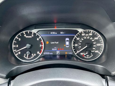 Certified 2024 Nissan Altima 2.5 SV FWD image 25