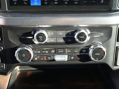 Used 2024 Ford F350 King Ranch image 34