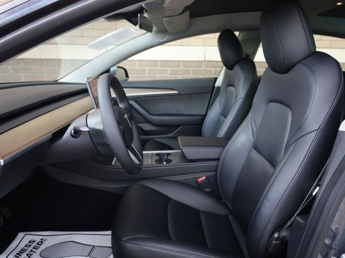 Used 2023 Tesla Model 3 Standard Range RWD image 14