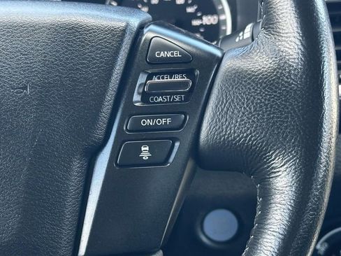 Used 2022 Nissan Frontier SV image 24