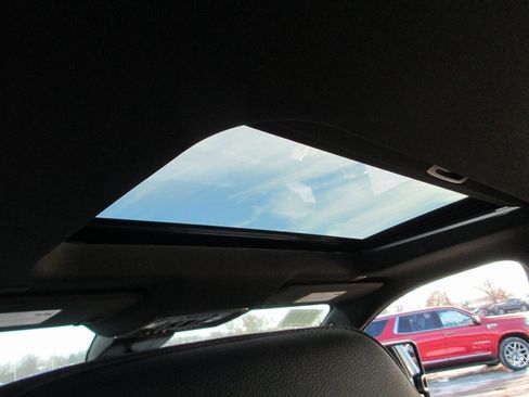 New 2026 GMC Sierra 2500 AT4 w/ AT4 Premium Plus Package image 14