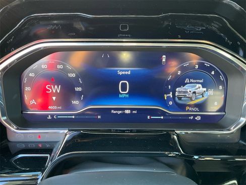 Used 2025 Chevrolet Silverado 2500 LT image 17