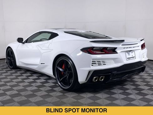 Certified 2024 Chevrolet Corvette E-Ray w/ ZER Performance Package AWD/4WD image 17