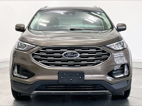 Used 2019 Ford Edge SEL w/ Equipment Group 201A AWD/4WD image 3