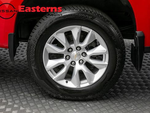 Used 2024 Chevrolet Silverado 1500 Custom AWD/4WD image 8