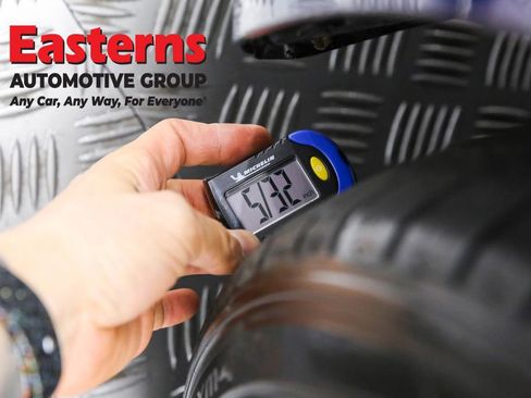 Used 2020 Tesla Model 3 Standard Range Plus image 24