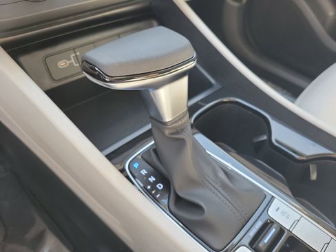 New 2026 Hyundai Tucson SE image 11